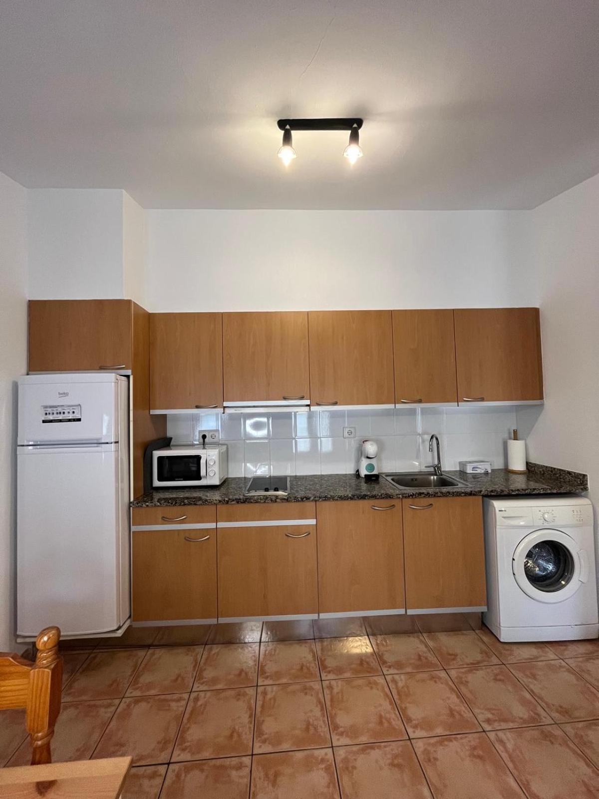 Ferienwohnung Buhardilla Para Dos En Can Mingu Besalú Exterior foto